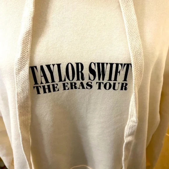 TAYLOR SWIFT OFficial 2023 the eras tour BEIGE HOODie - Picture 12 of 13